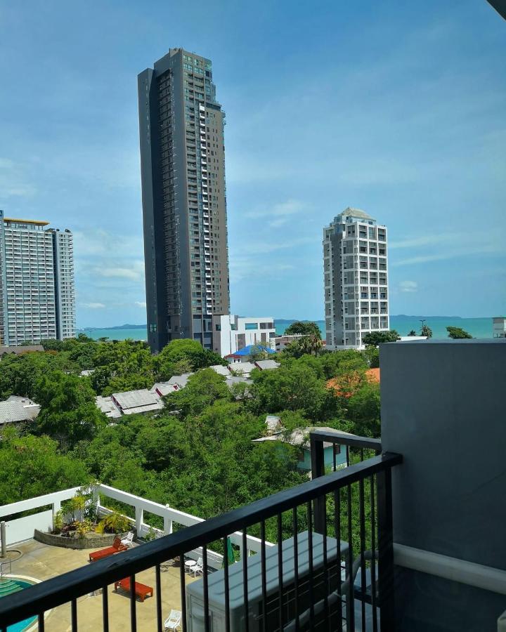 Trio Gems Condo Pattaya, Thailand ジョムティエンビーチ エクステリア 写真