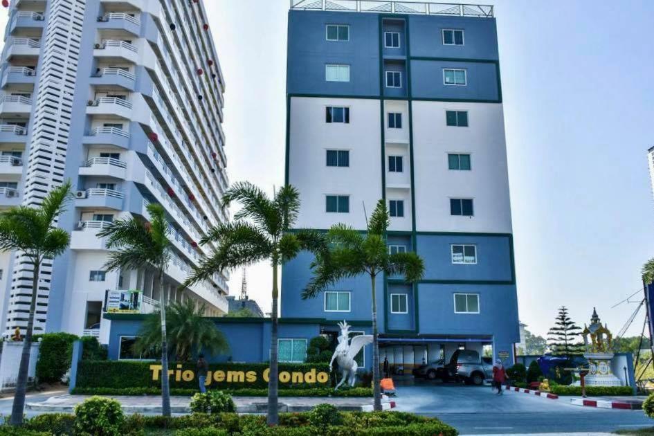 Trio Gems Condo Pattaya, Thailand ジョムティエンビーチ エクステリア 写真